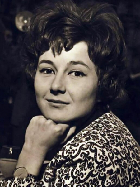 Татьяна Евгеньевна Лаврова
