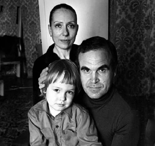 Изображение семьи Панфилова и Чуриковой
