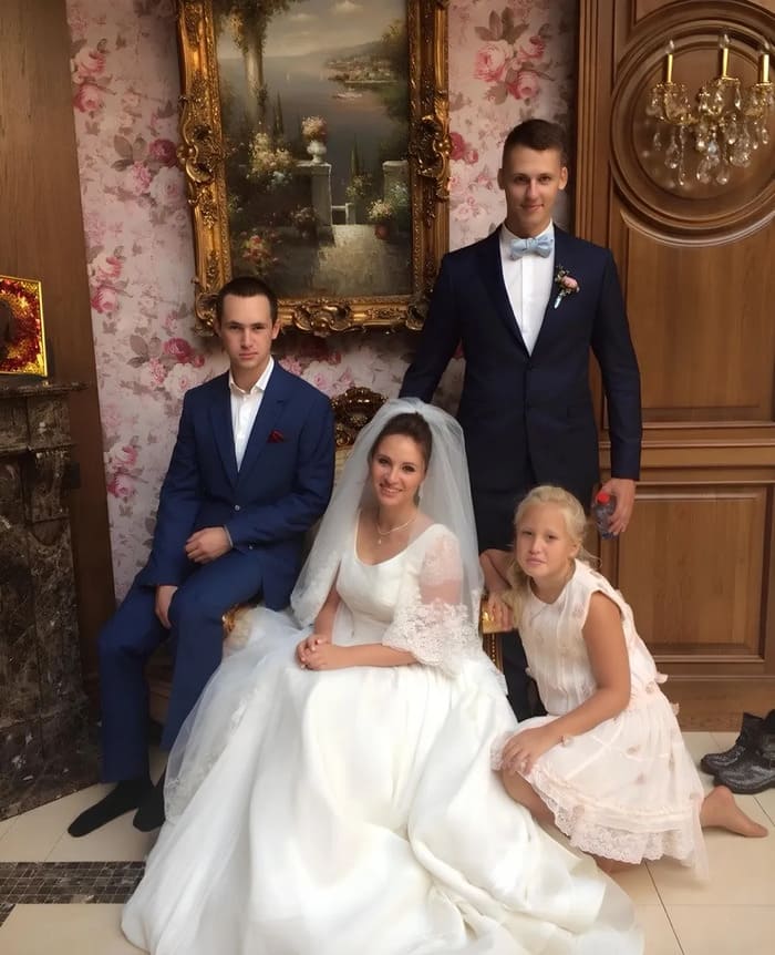 Павел Пригожин с супругой и сестрой