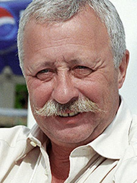 Леонид Якубович