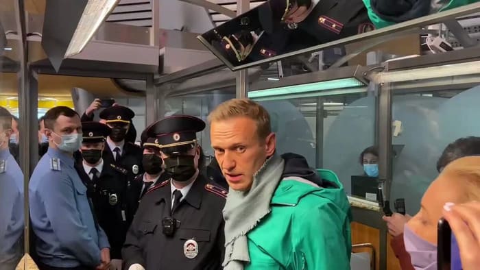 Задержание Навального в аэропорту Шереметьево 