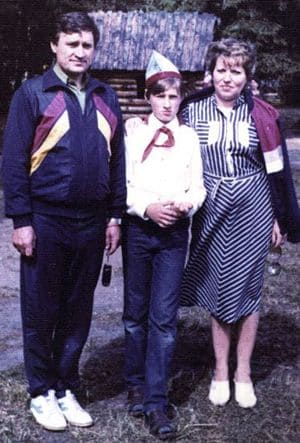 Валентина Матвиенко с мужем и сыном, 1987 г.